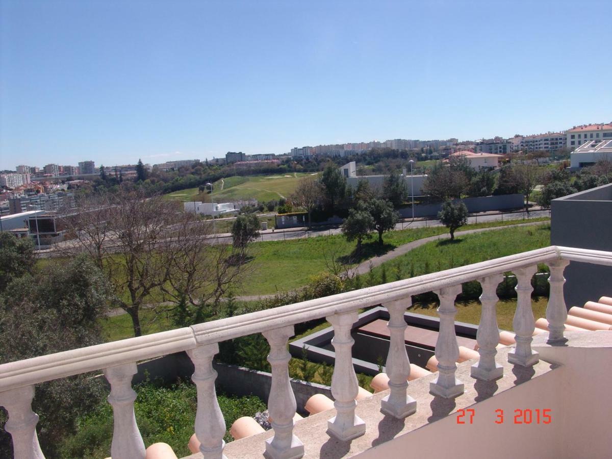 Sunny Suites Golf And Free Parking Guest House Lisabona Exterior foto